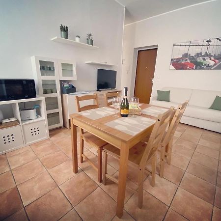 Апартаменты Casa Via Roma Интра Экстерьер фото